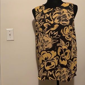Black and yellow sleeveless blouse